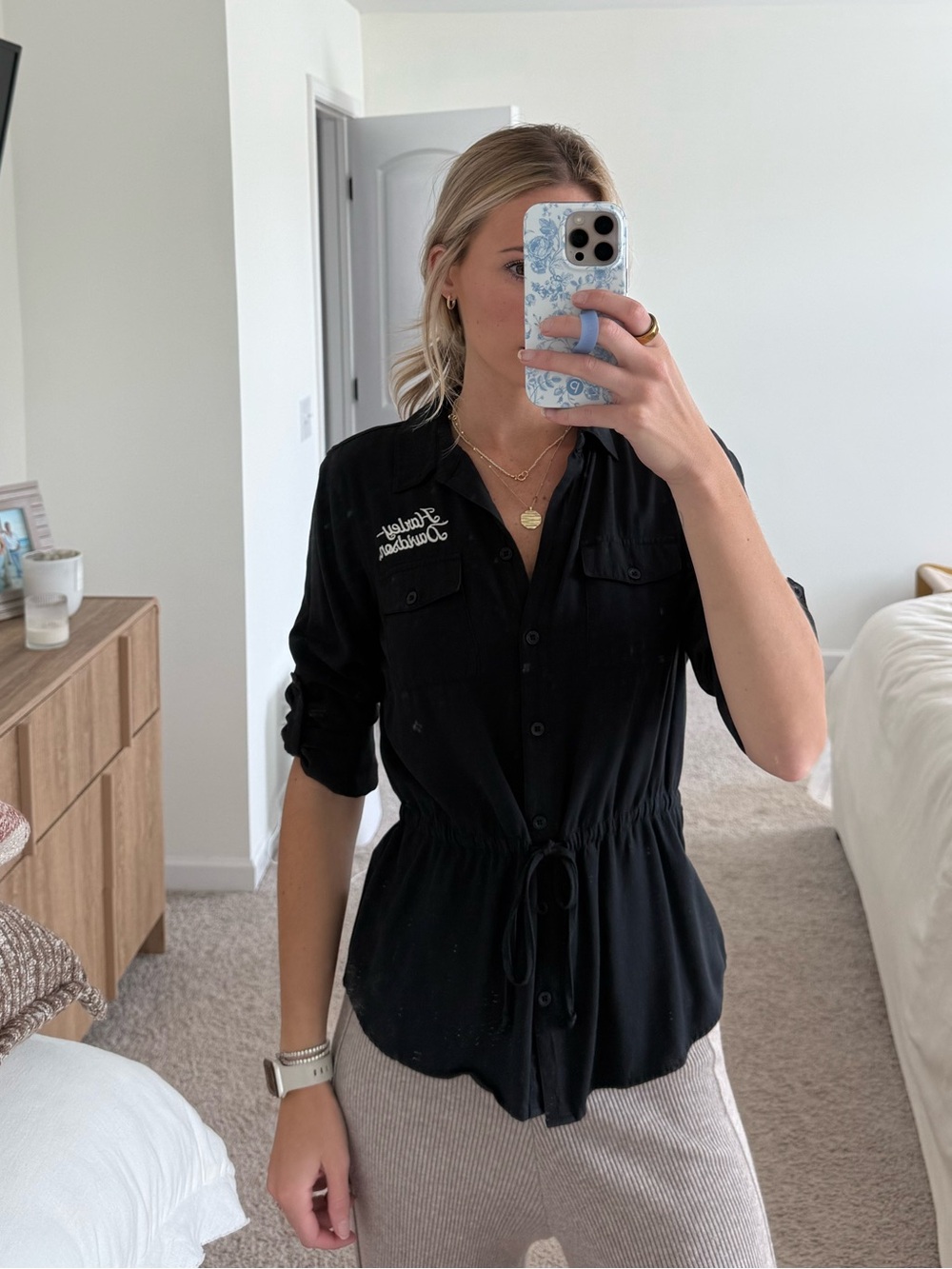 Women’s Harley Davidson drawstring waist long sleeve black shirt